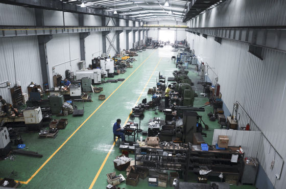 Calidad Taza de papel completamente automática de la eficacia alta que hace la máquina trifásica fábrica